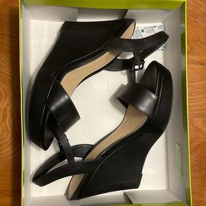 Gianni Bini | Judith Sandal Wedges